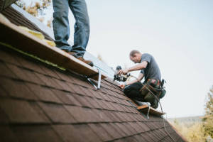 Local Roofers in Montgomery Cnty Admnstrv, OH